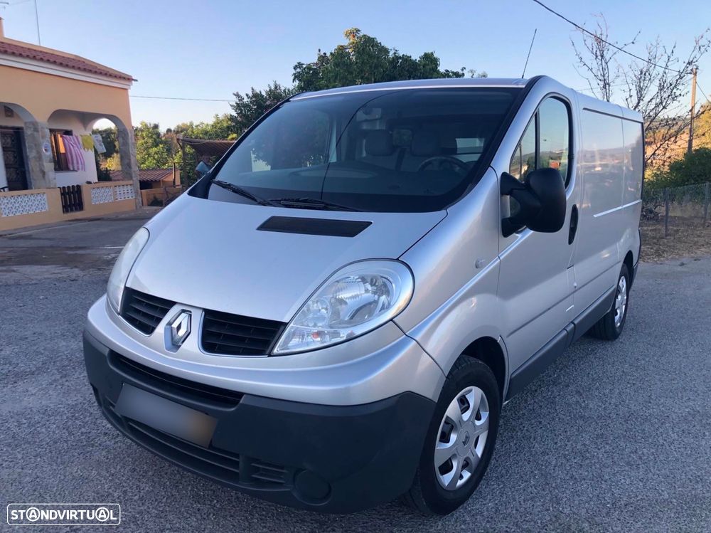 Renault Trafic 2.0 dCi L1H1 - 1