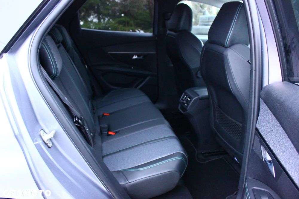 Peugeot 3008 BlueHDi 130 Stop & Start EAT8 Allure - 34