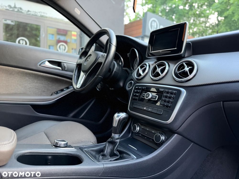 Mercedes-Benz GLA 200 CDI Edition 1 - 35