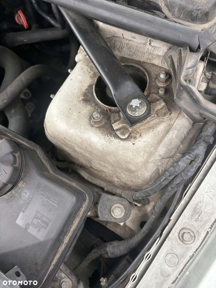 BMW Seria 3 320d Efficient Dynamics - 6