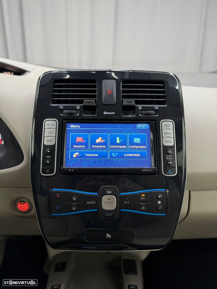 Nissan Leaf 24 kWh (c/ Bateria) Acenta - 13