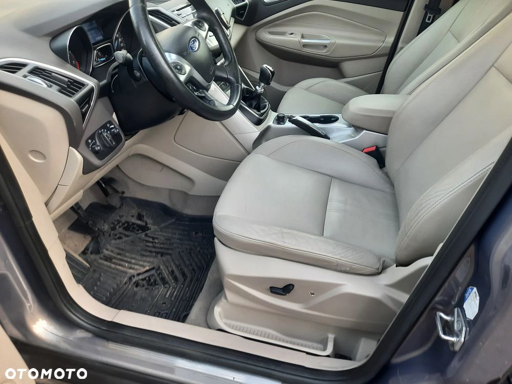 Ford Grand C-MAX 1.6 EcoBoost Start-Stop-System Titanium - 16