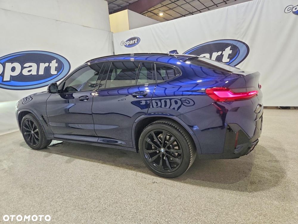 BMW X4 - 4
