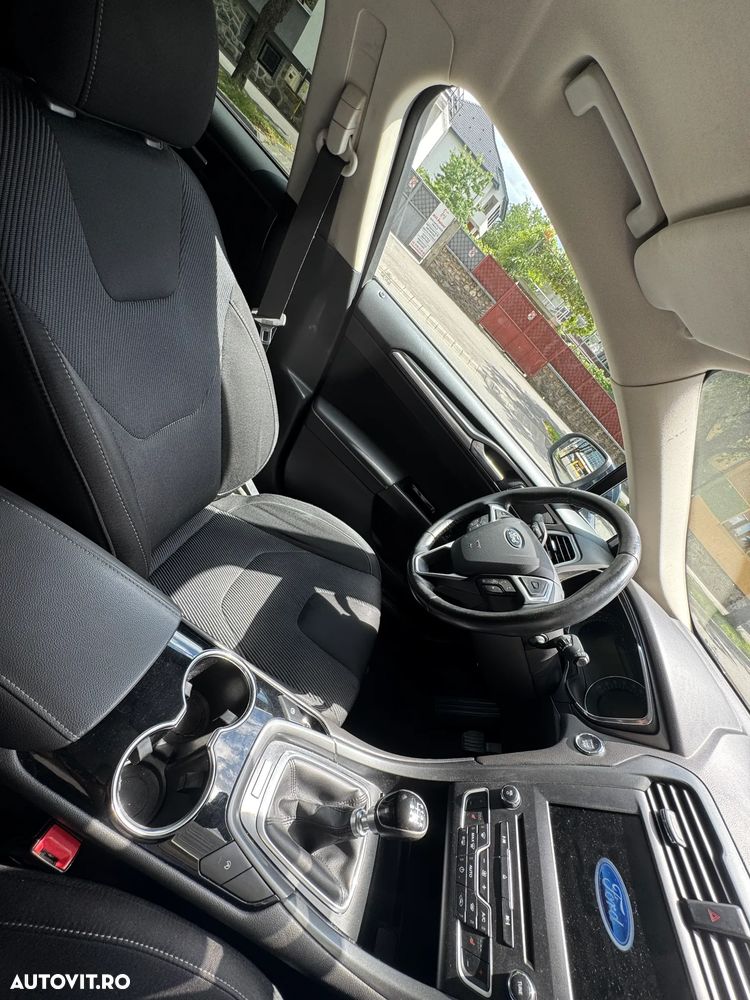 Ford Mondeo 1.5 EcoBoost Titanium - 10
