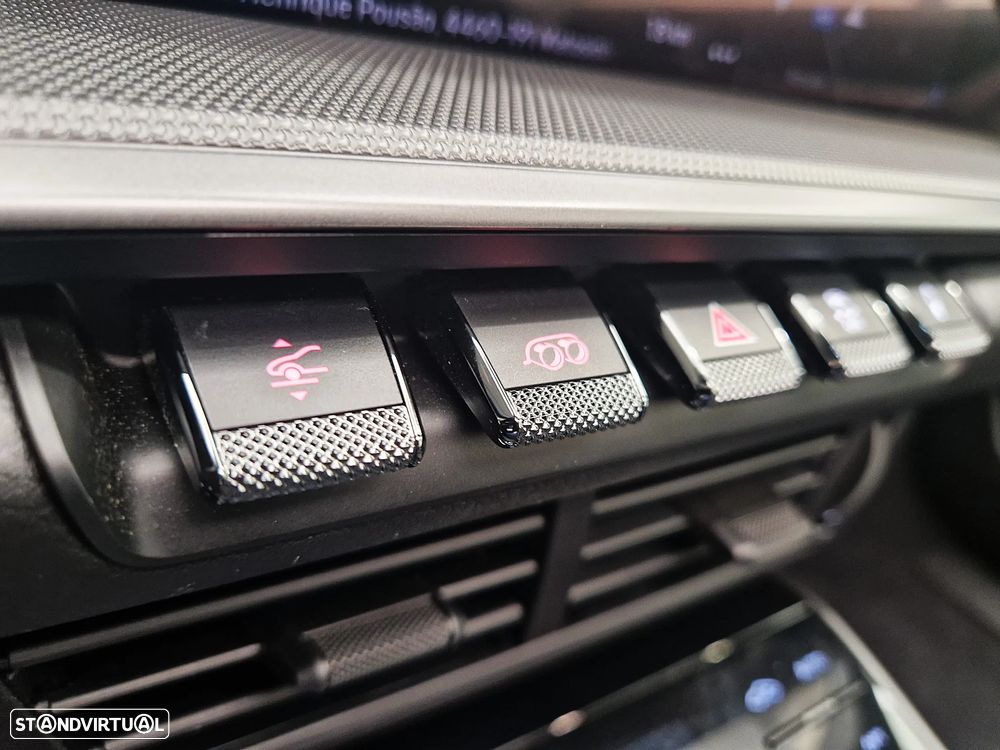 Porsche 911 (992) Carrera - 33