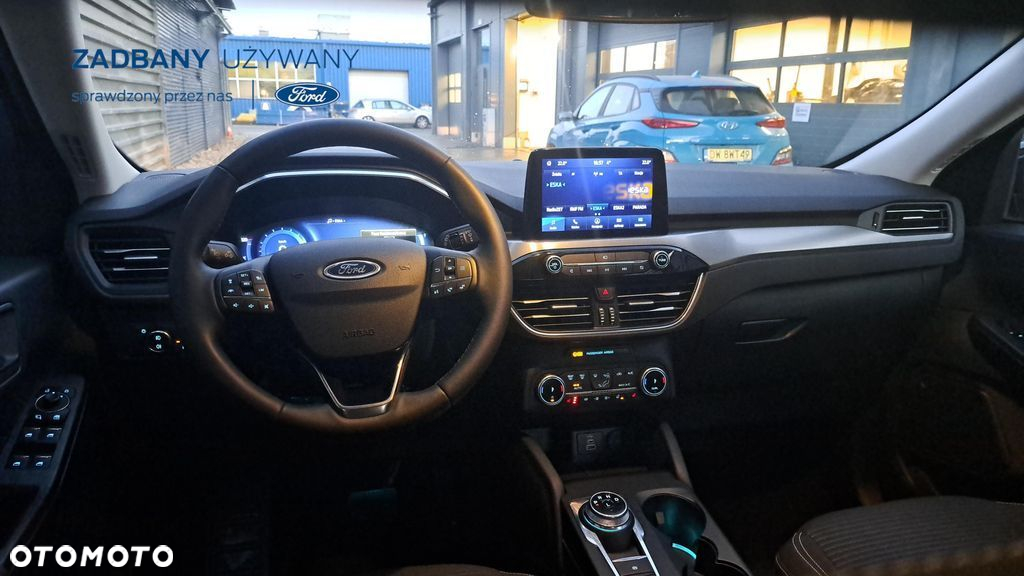 Ford Kuga 2.5 FHEV FWD Titanium - 10