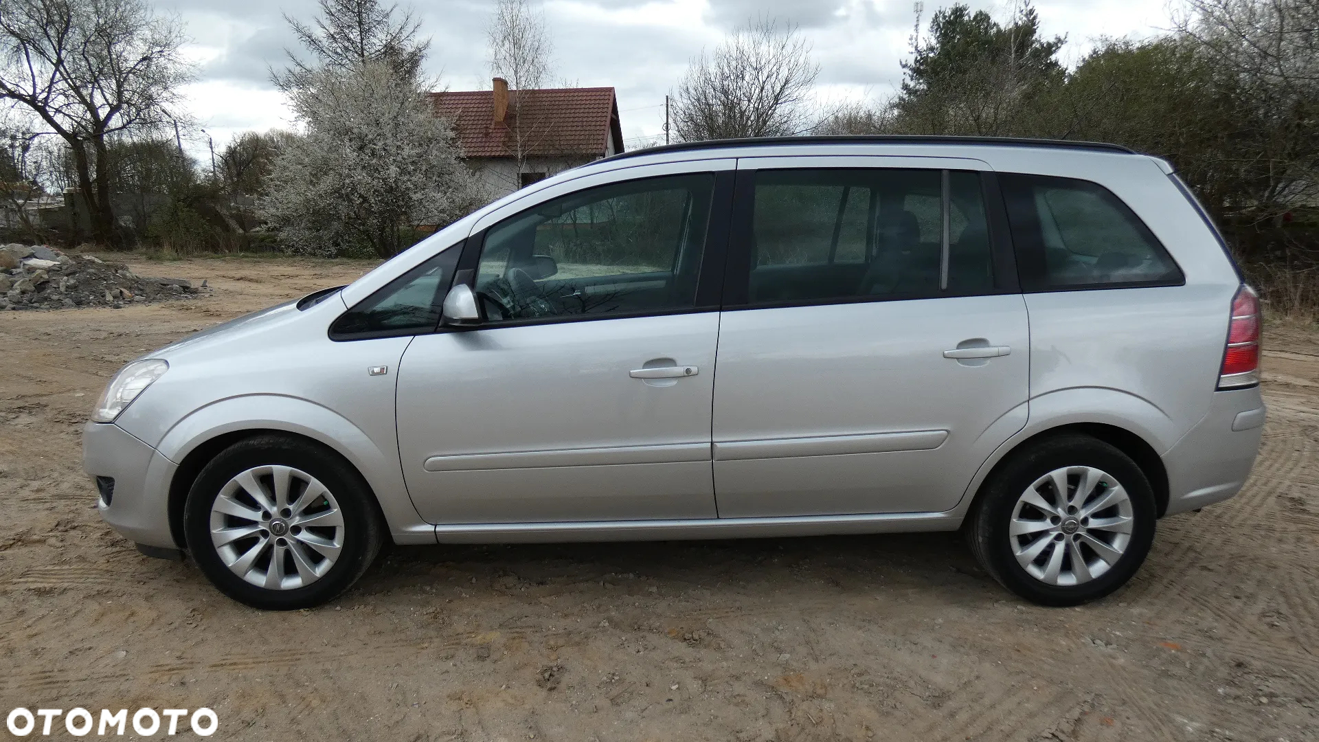 Opel Zafira 1.9 CDTI Automatik Edition - 4