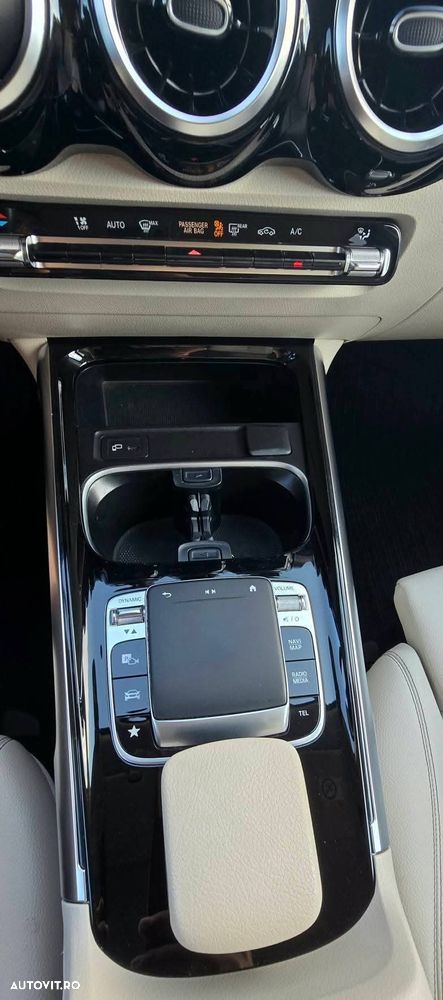Mercedes-Benz GLB 220 d 4MATIC 8G-DCT AMG Line - 12