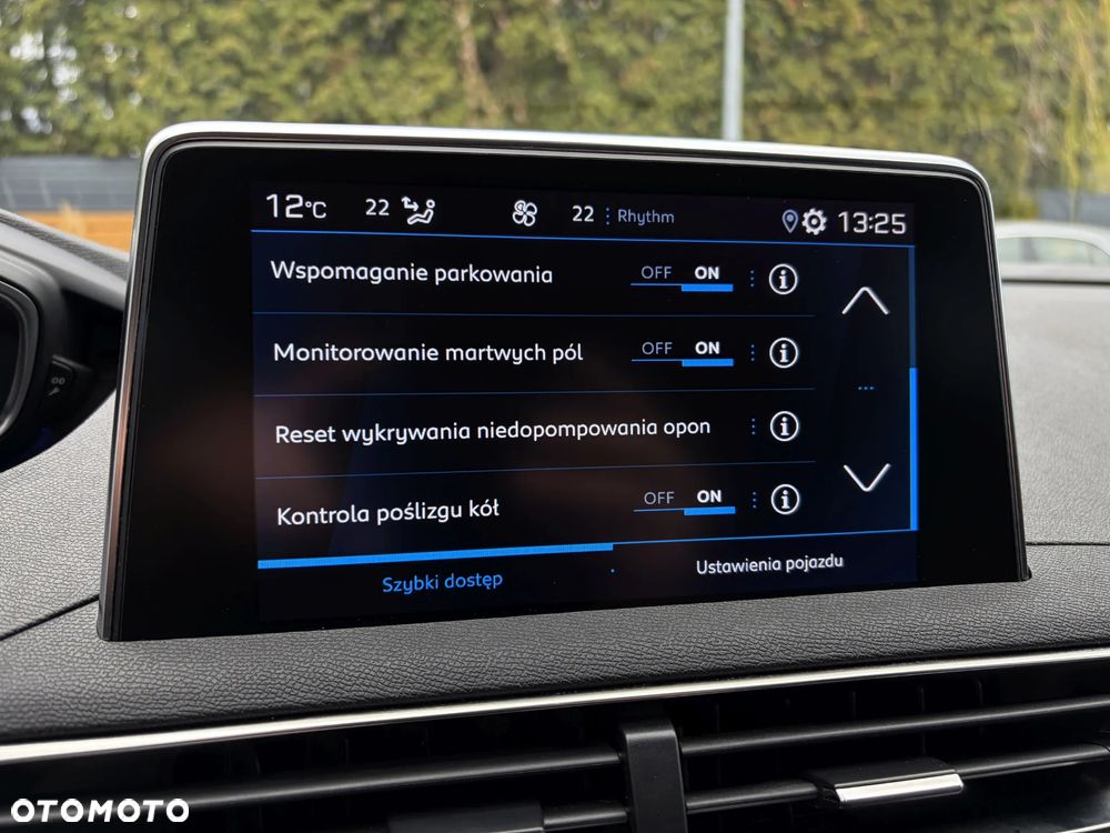 Peugeot 5008 1.2 PureTech Allure S&S EAT8 - 25