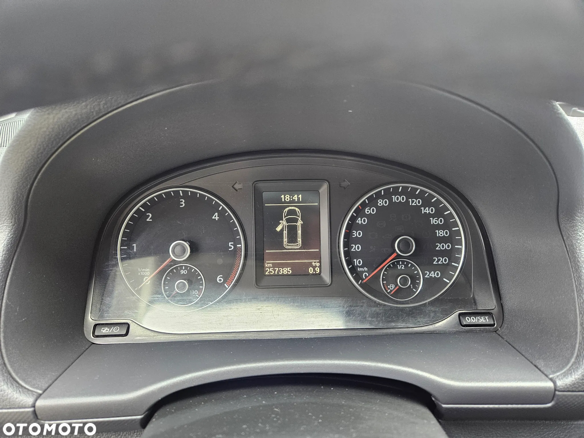 Volkswagen Caddy - 18