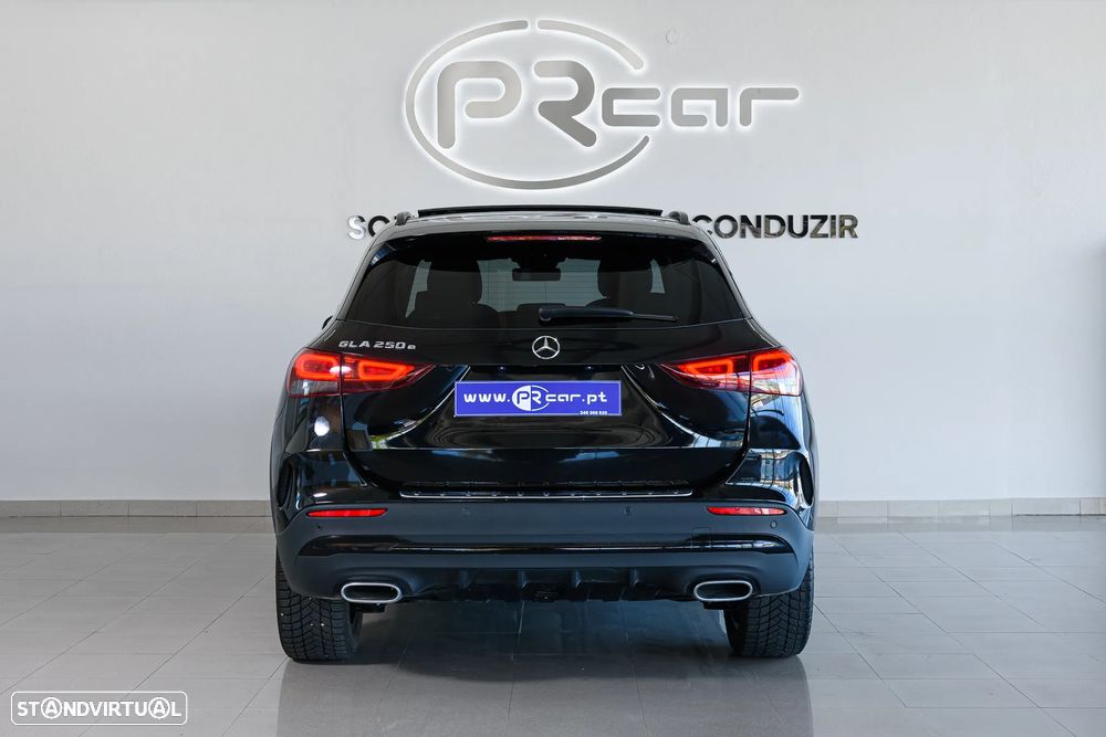 Mercedes-Benz GLA 250 e 8G-DCT AMG Line - 8
