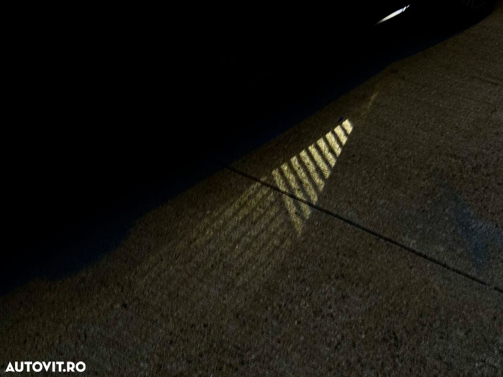 BMW Seria 5 520d AT MHEV - 18