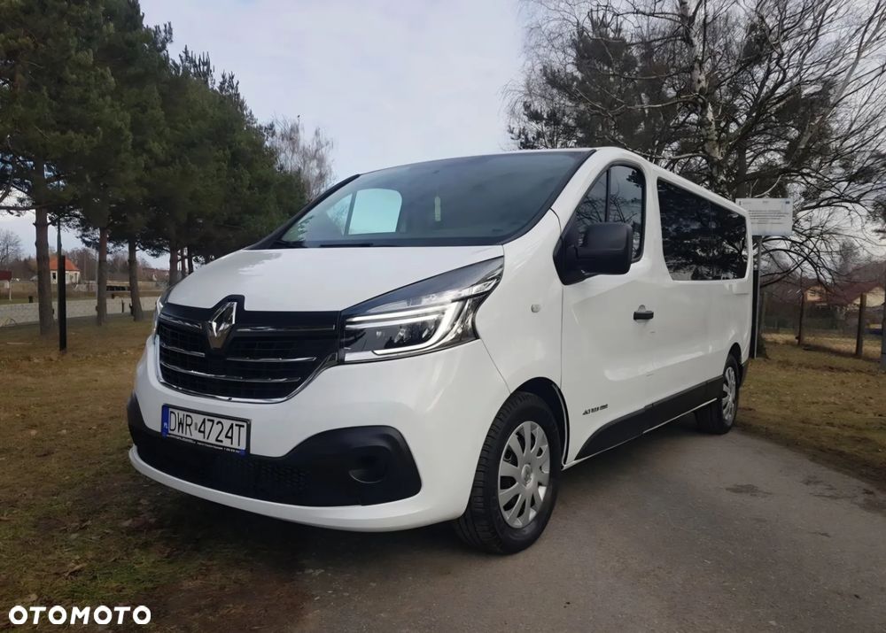 Renault Trafic 2018 photo 2
