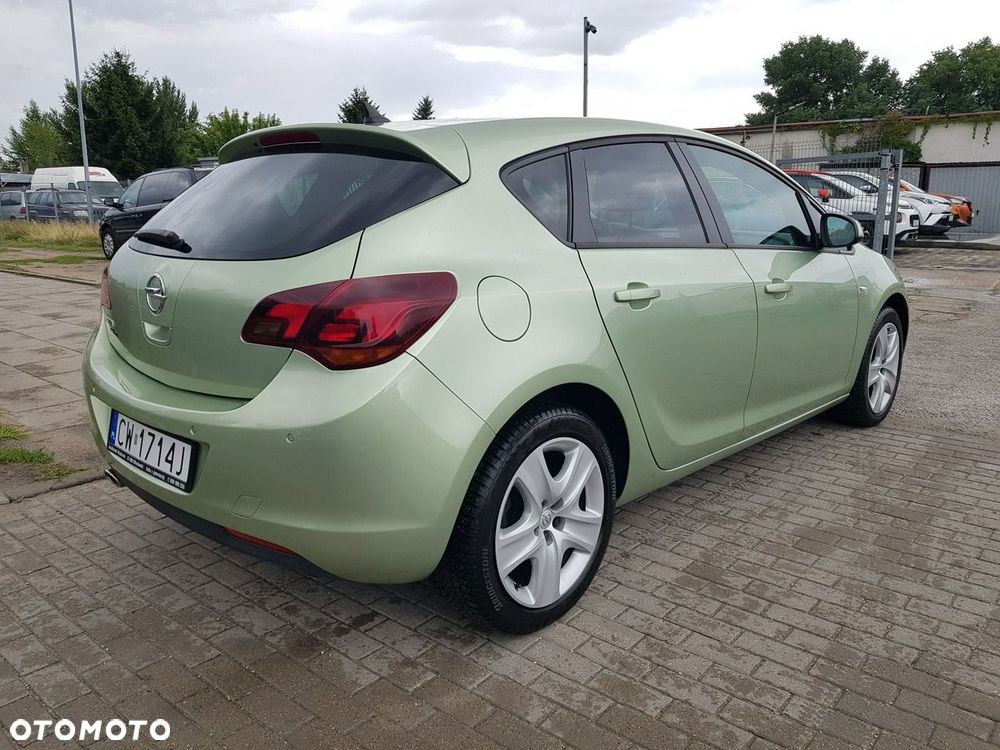 Opel Astra - 5