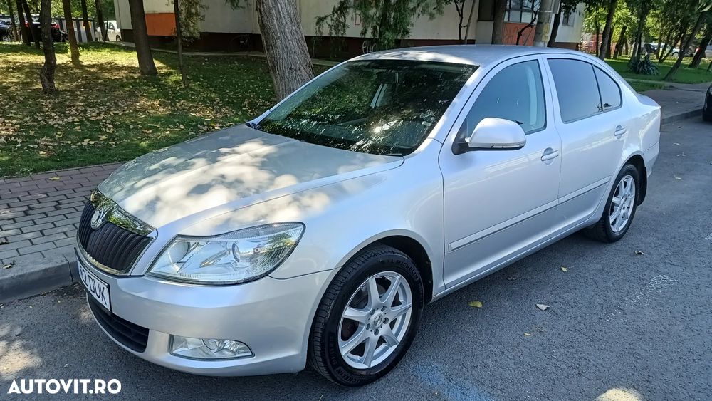 Skoda Octavia 1.6 MPI - 1