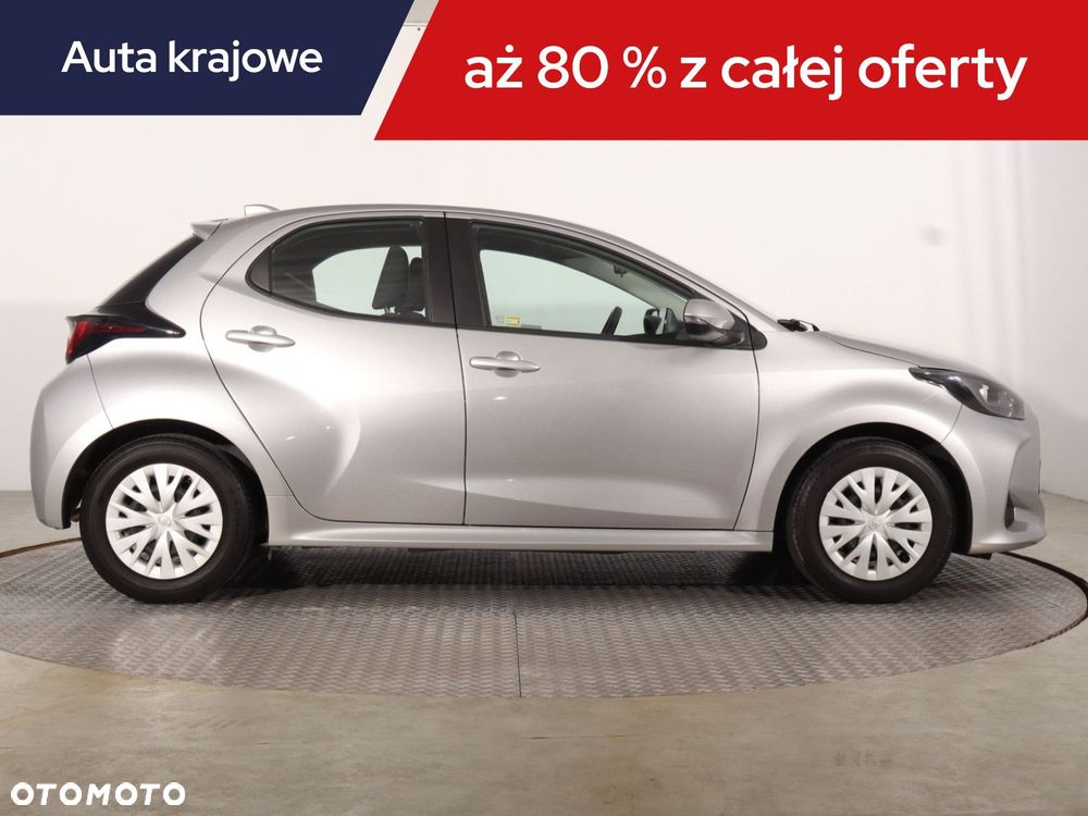 Toyota Yaris - 8