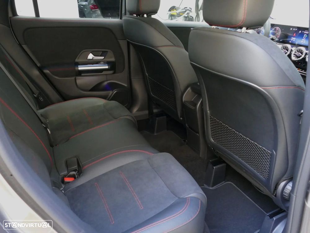 Mercedes-Benz GLA 250 e AMG Line - 31