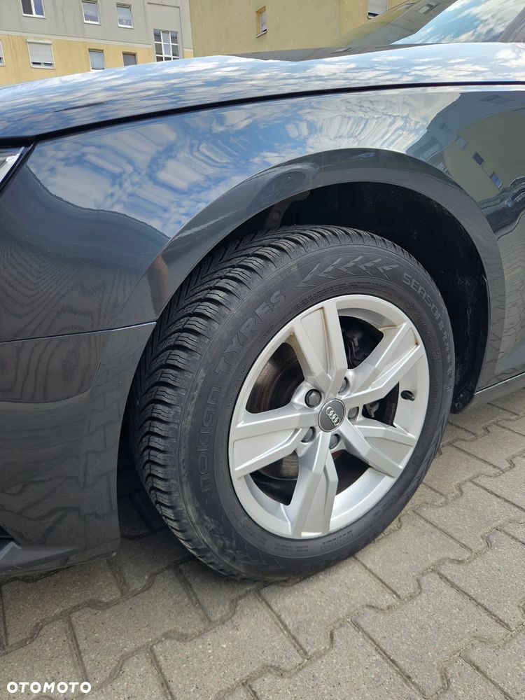 Audi A4 Avant 40 g-tron S tronic - 21