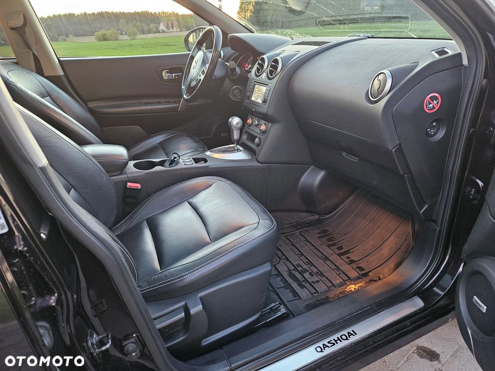 Nissan Qashqai 2.0 Tekna Premium CVT - 10