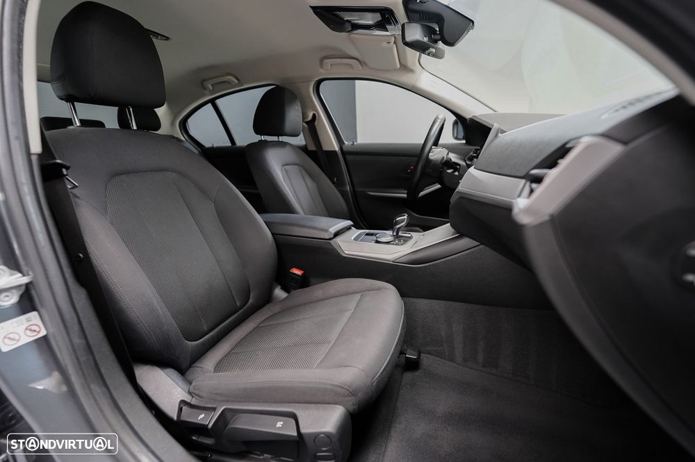 BMW 330 e Corporate Edition Auto - 4