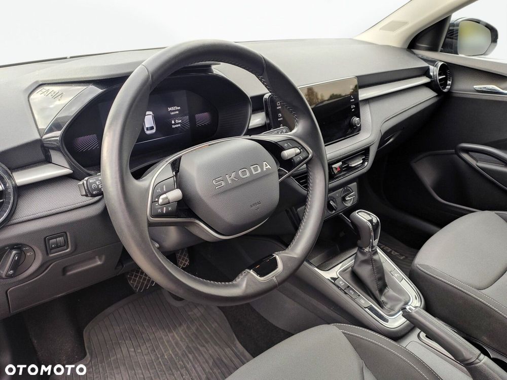 Skoda Fabia - 10