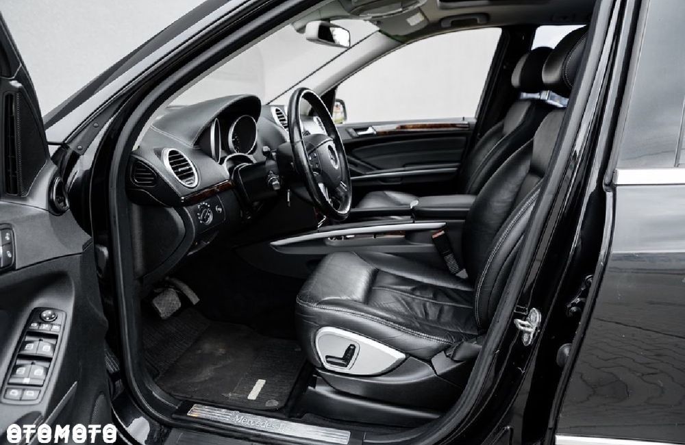 Mercedes-Benz GL 320 CDI 4Matic 7G-TRONIC - 14