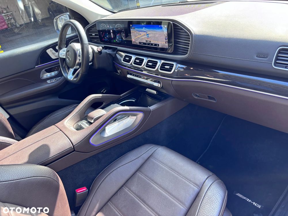 Mercedes-Benz GLS - 14
