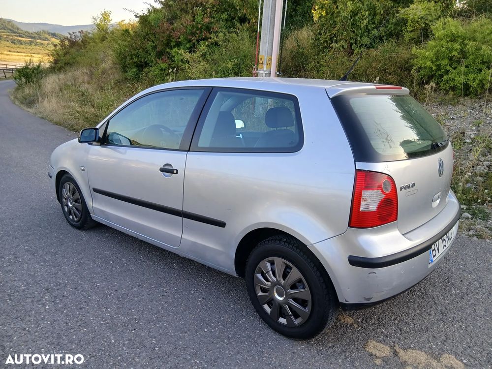 Volkswagen Polo 1.2 Attractive - 3