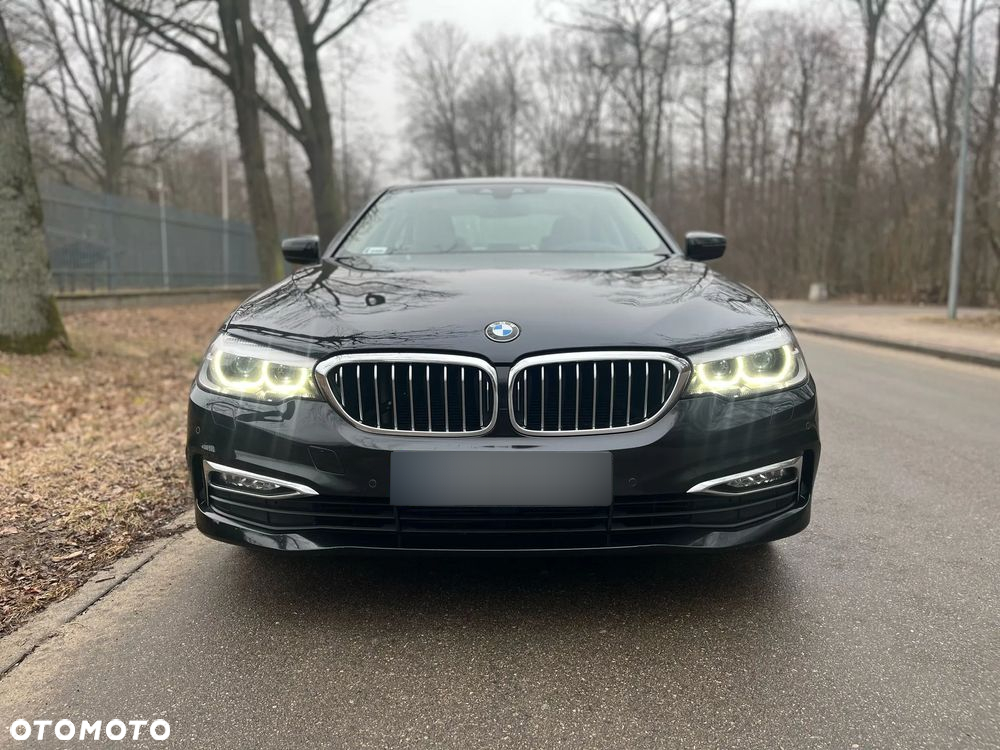 BMW Seria 5 530d Luxury Line - 12