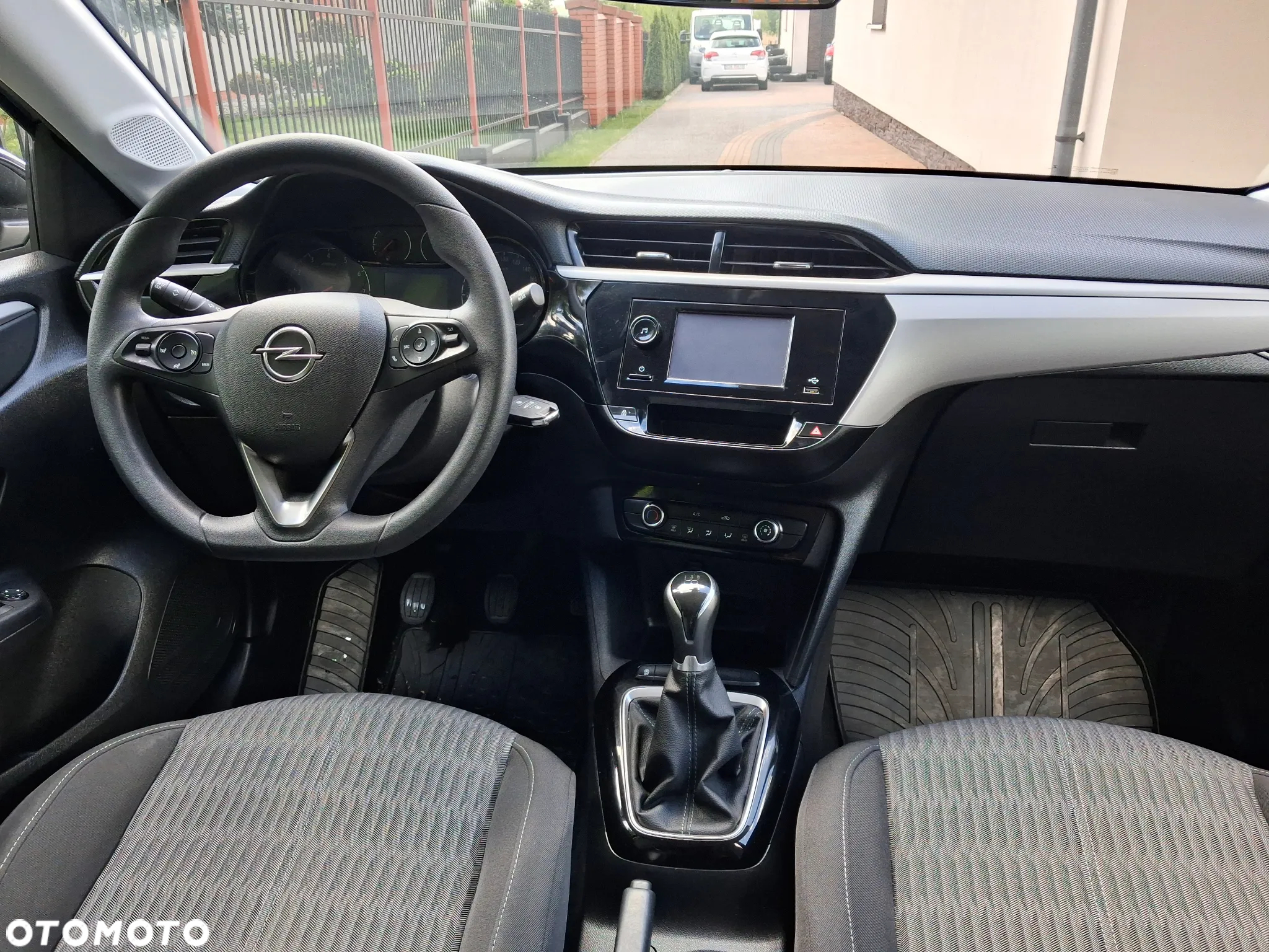 Opel Corsa 1.2 Elegance S&S - 19