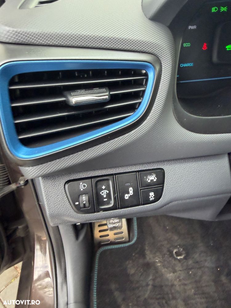 Hyundai IONIQ 1.6 GDI Style - 12