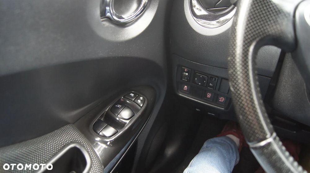 Nissan Juke 1.2 DIG-T Tekna Dark Sound - 23