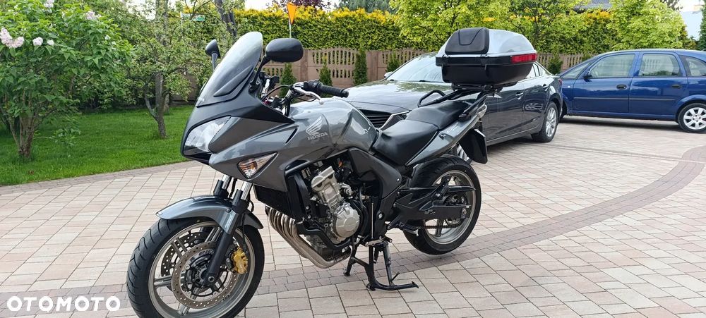 Honda CBF - 9
