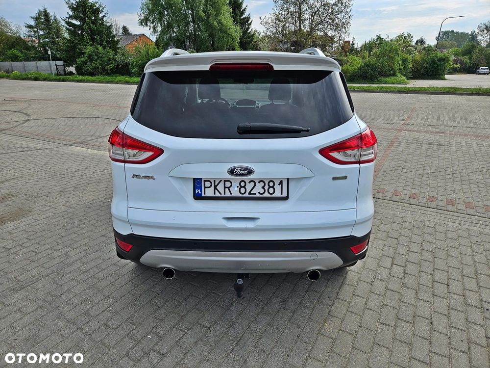 Ford Kuga 1.6 EcoBoost 2x4 Titanium - 26