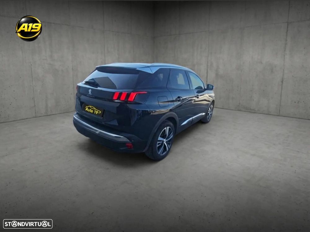 Peugeot 3008 1.2 PureTech Allure Pack - 4