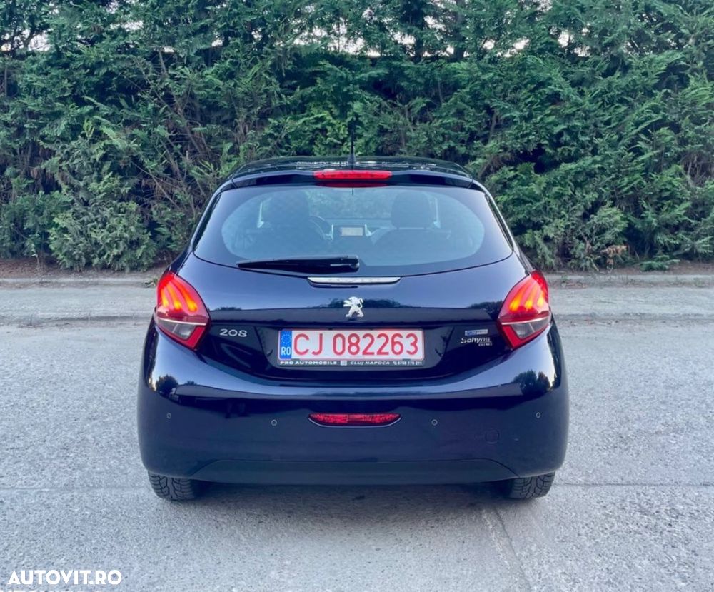 Peugeot 208 PureTech 110 Stop & Start Allure - 4