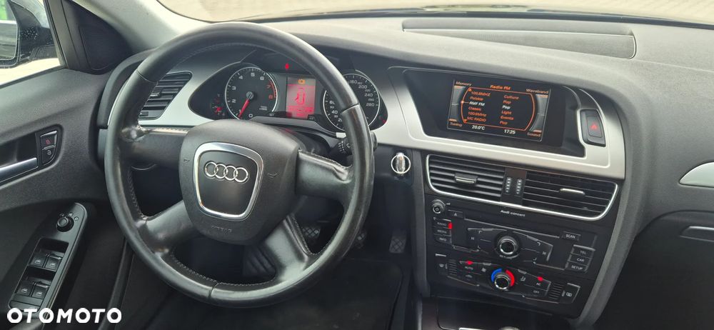Audi A4 Avant 1.8 TFSI Ambiente - 12