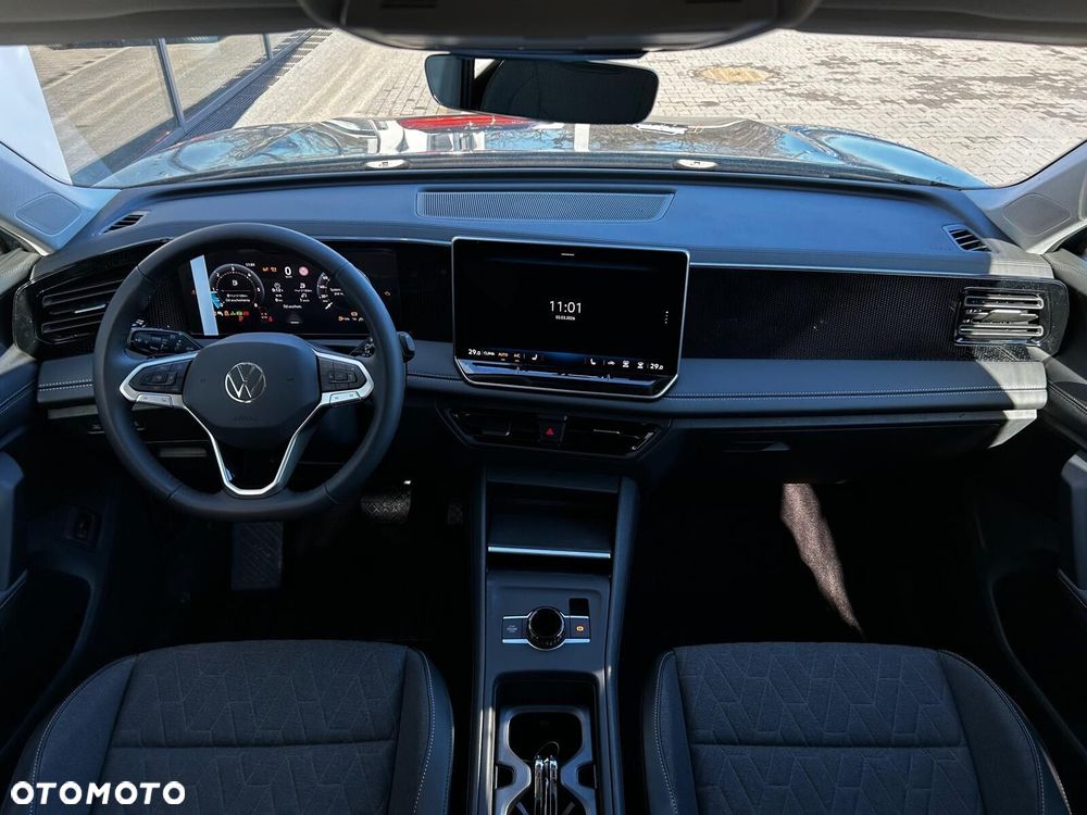 Volkswagen Tiguan - 4