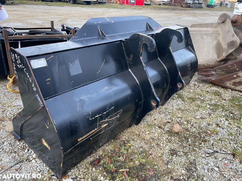Cupa Originala Caterpillar Pentru incarcator telescopic de 2400mm - 3