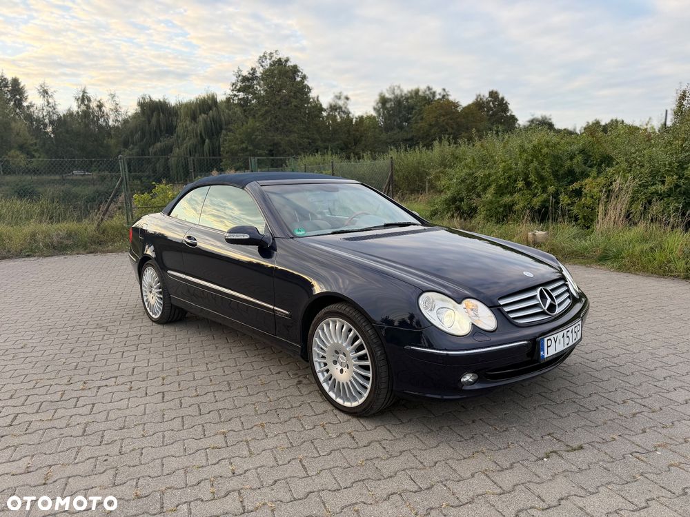 Mercedes-Benz CLK - 12