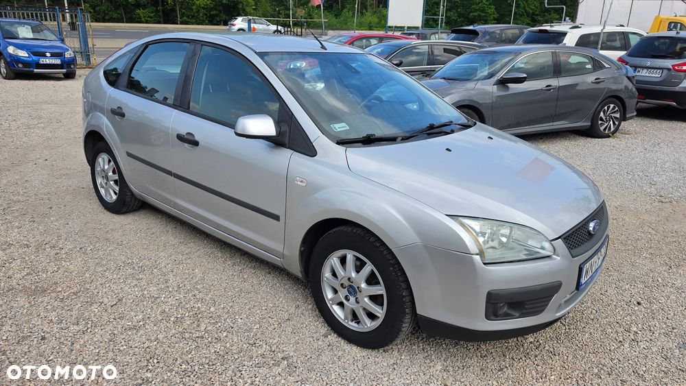 Ford Focus 1.8 Trend - 23