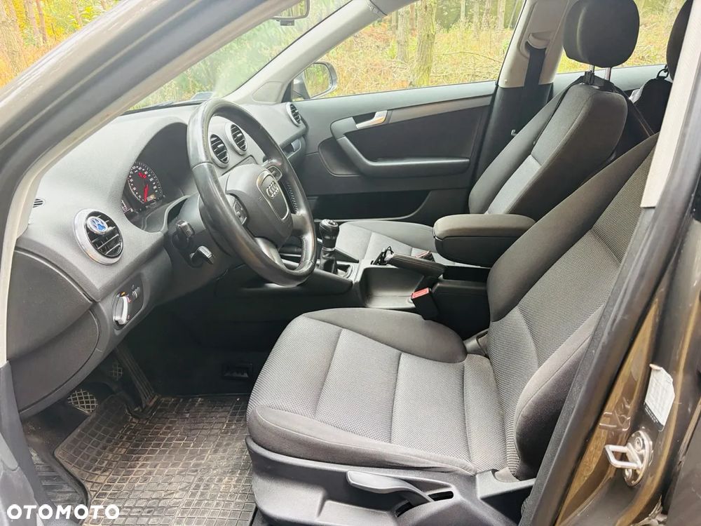 Audi A3 Sportback - 5