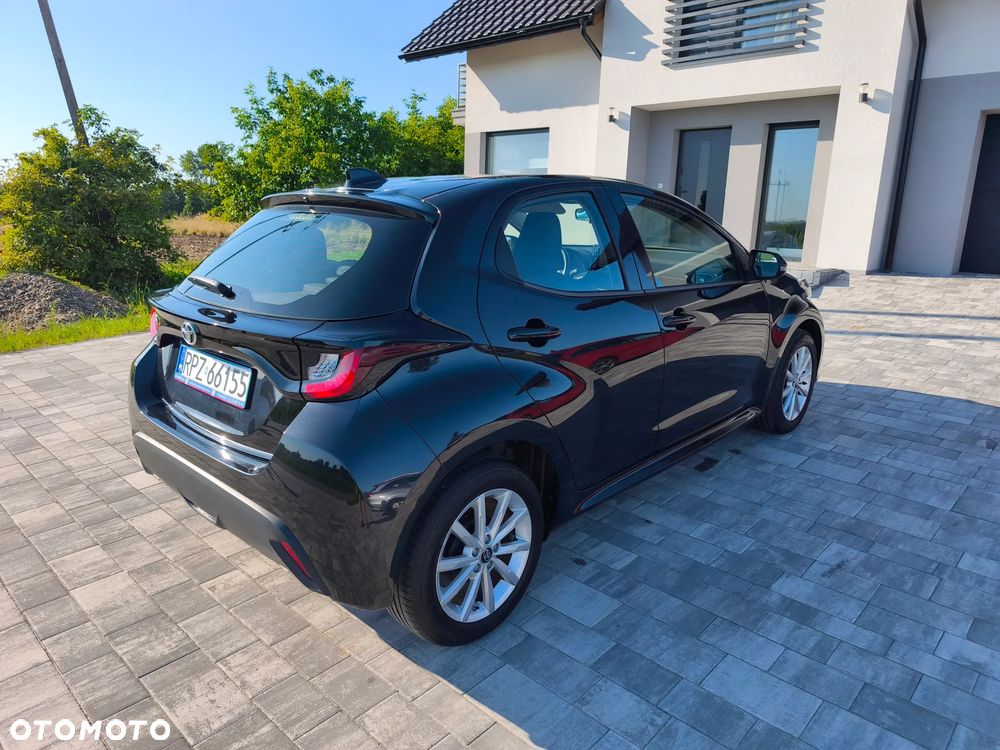 Toyota Yaris 1.5 Comfort - 4