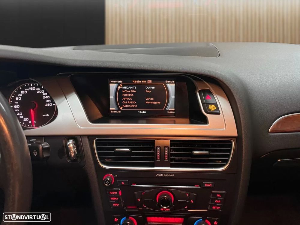 Audi A4 2.0 TDI Business Line Advance - 11