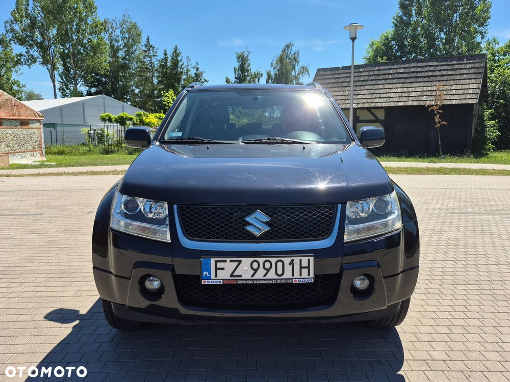 Suzuki Grand Vitara 2.0 De luxe - 31