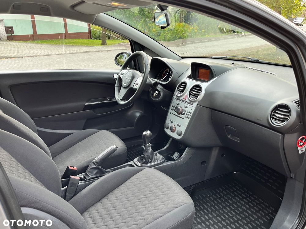 Opel Corsa 1.4 16V Active - 27