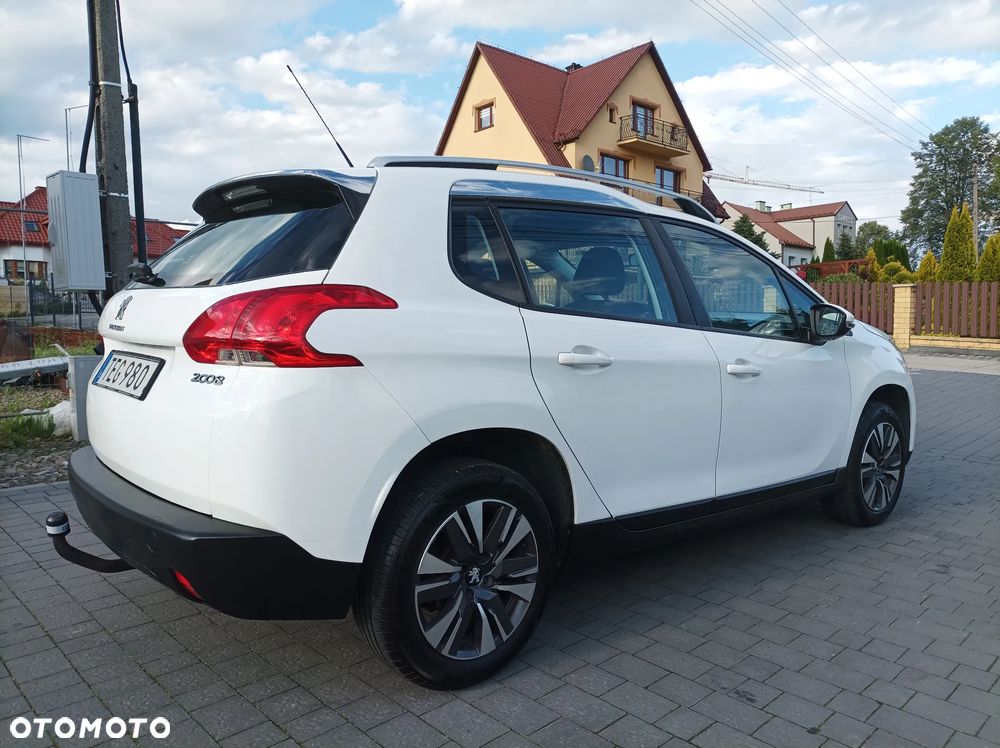 Peugeot 2008 PureTech 82 Urban Move - 6