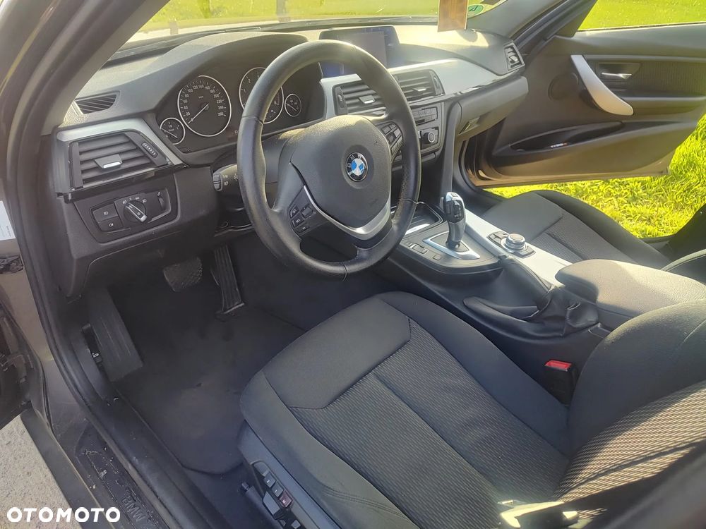 BMW Seria 3 - 11