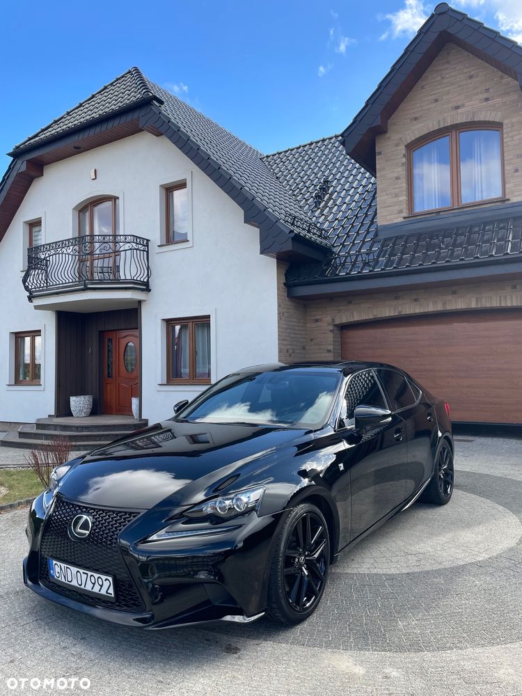 Lexus IS 200t F Sport - 1