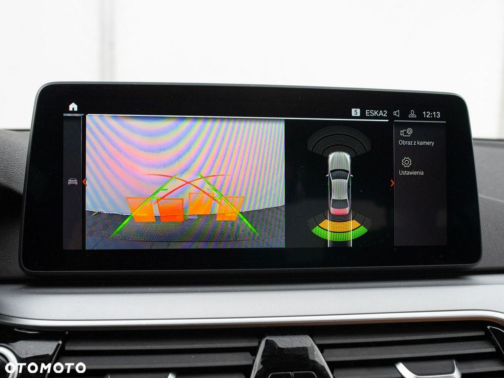BMW Seria 5 520i mHEV - 24
